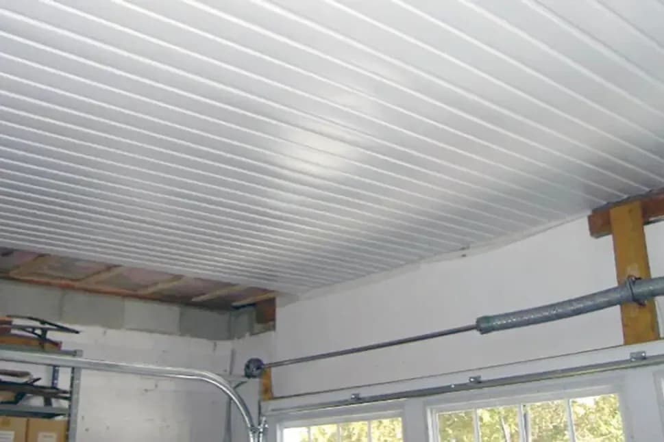 Comment isoler le garage efficacement pour réduire les coûts énergétiques